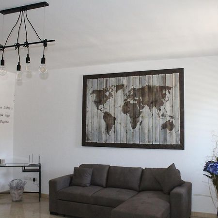 Holiday House Rosy Каваллино-ди-Лечче Экстерьер фото