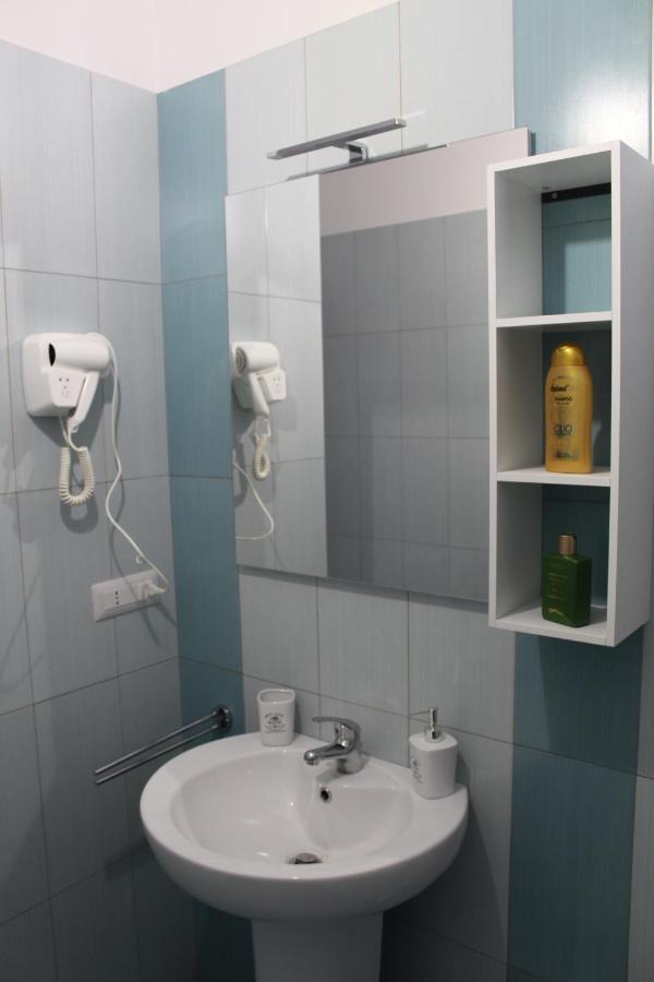 Holiday House Rosy Каваллино-ди-Лечче Экстерьер фото